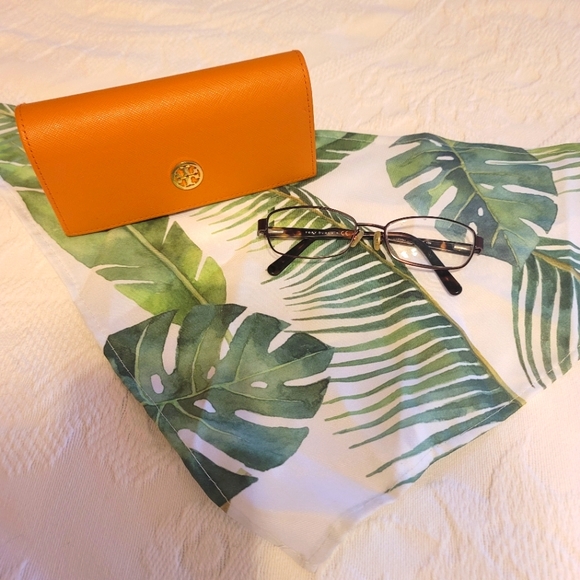 Tory Burch Accessories - Tory Burch frames with case